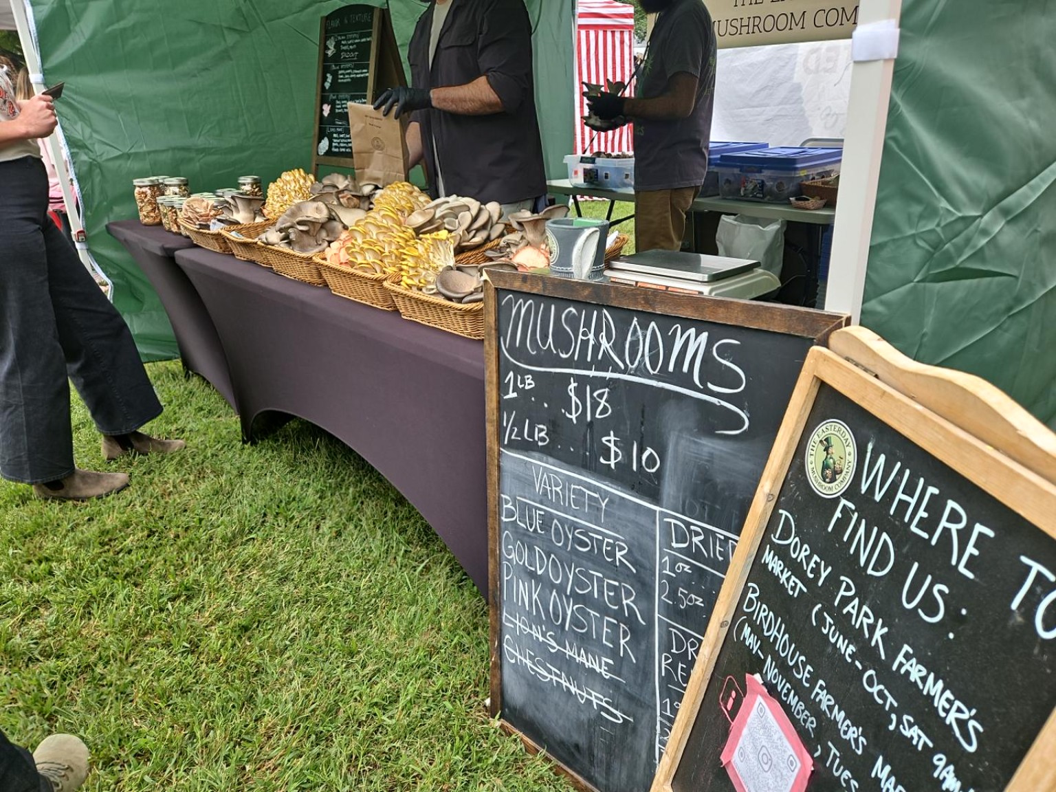 A vendor photo becomes more valuable when the system preserves what was seen, what was said, and where the observation belongs later.